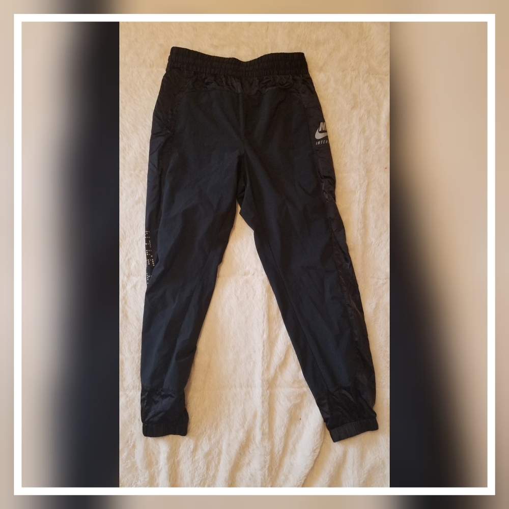 Nike pants